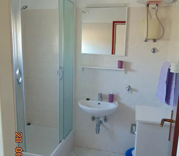 Borozan Apartment *