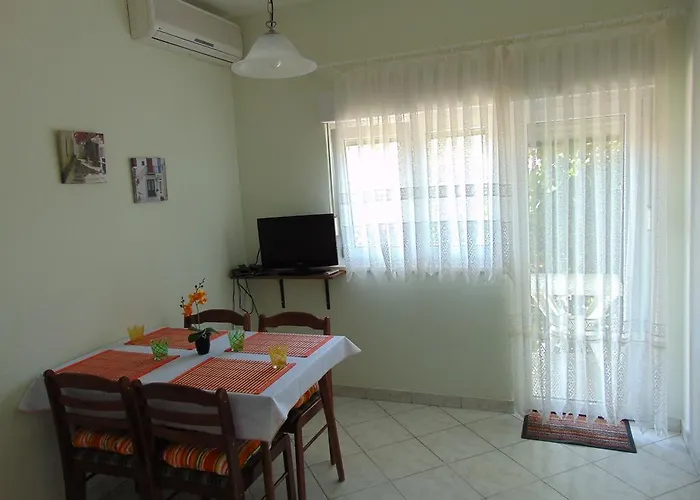 Apartment Borozan Vinisce