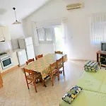Apartament Borozan *