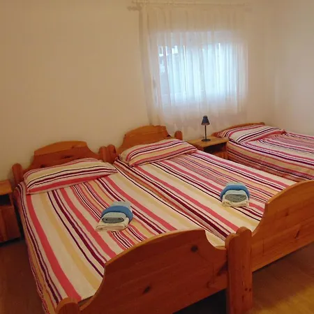 Borozan * Vinišće